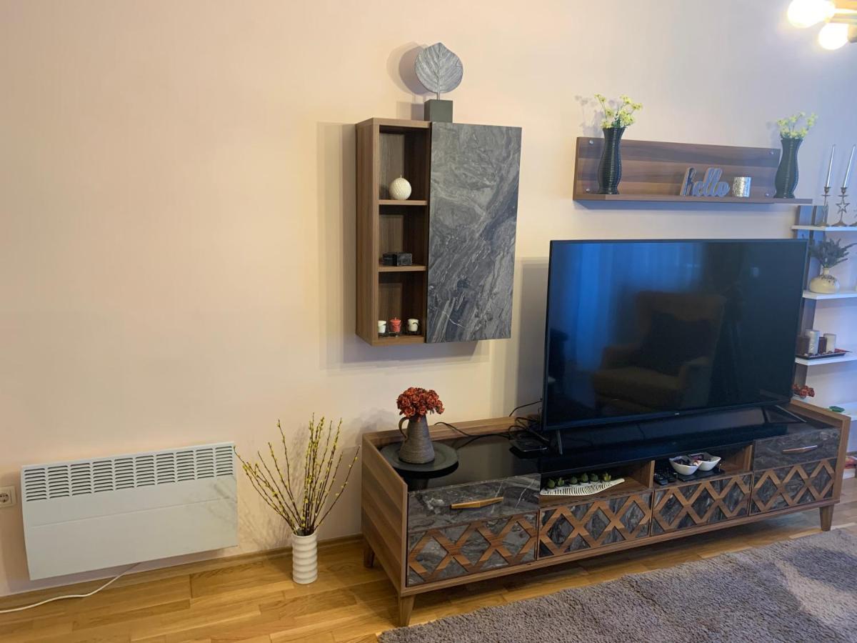 מוסטר Apartment Mistik מראה חיצוני תמונה