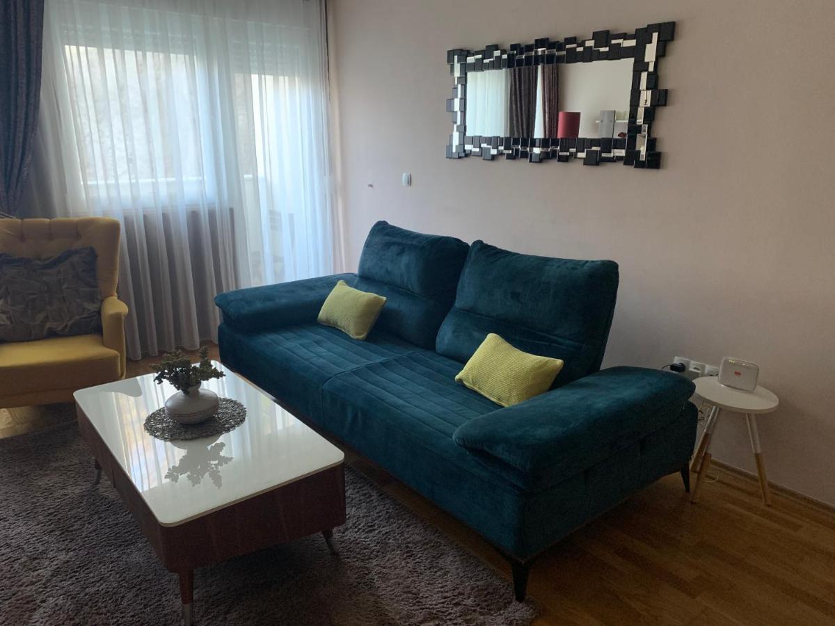 מוסטר Apartment Mistik מראה חיצוני תמונה