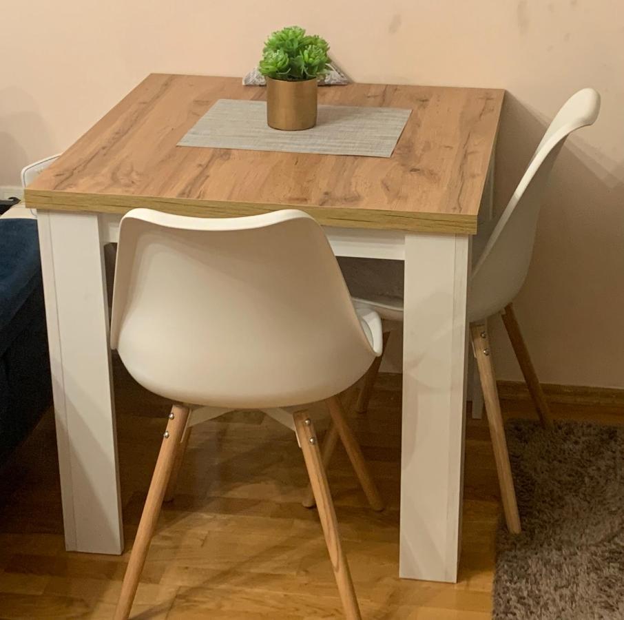 מוסטר Apartment Mistik מראה חיצוני תמונה